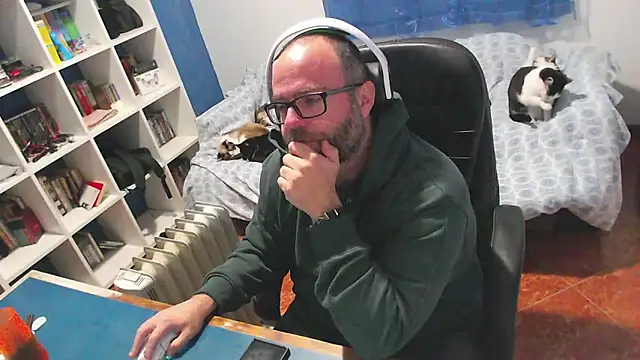 ravingr4d4 online show from January 2026 10:02:01 PM