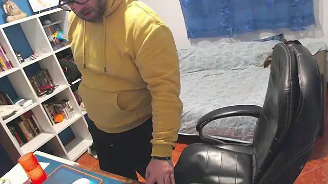 ravingr4d4 online show from February 2026 09:22:01 PM