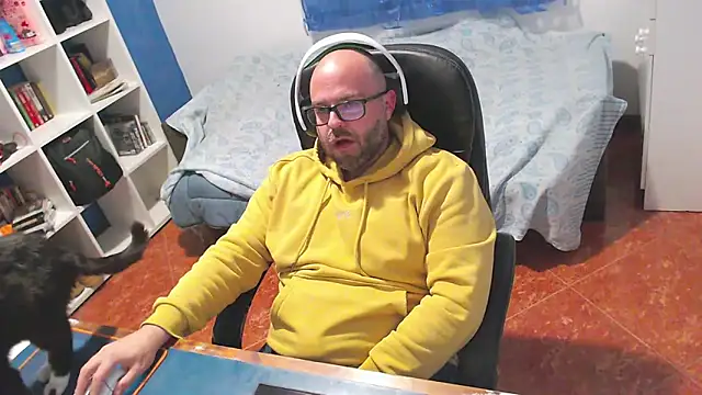 ravingr4d4 online show from March 2026 11:57:02 PM