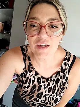 Snapshot of Daniela77771 chatting on March 2025 02:45:01 PM Daniela77771 online show from March 2025 02:45:01 PM