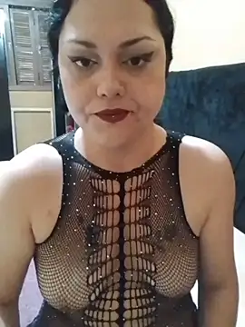 LilithRos3 online show from November 2025 06:08:02 PM