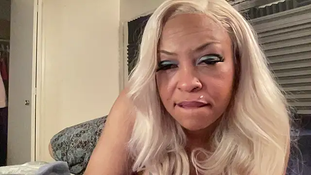 cocaNutt online show from February 2026 01:29:02 PM