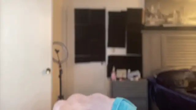 cocaNutt online show from April 2026 01:31:01 PM