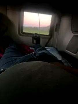 Snapshot of Jvlvl chatting on October 2025 01:07:02 AM Jvlvl online show from October 2025 01:07:02 AM