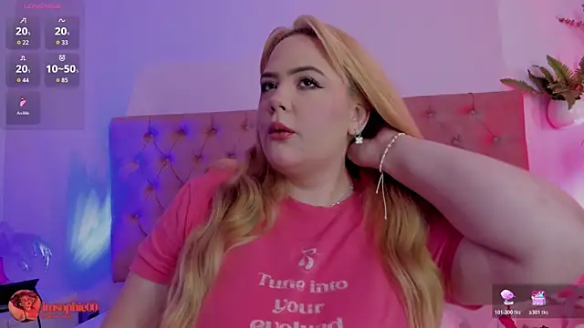 sophiarossee  online show from February 2026 12:06:02 PM