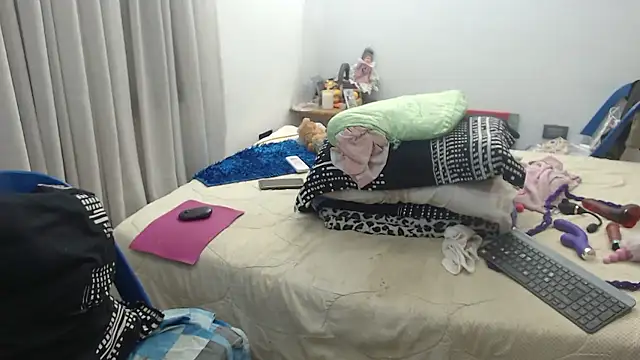 Anny Smith69 online show from January 2026 10:45:01 PM