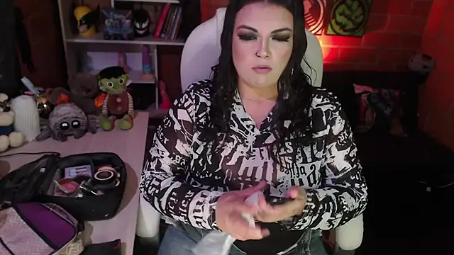 Snapshot of juliette_rd chatting on March 2025 12:44:01 PM juliette rd online show from March 2025 12:44:01 PM