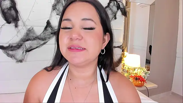 Lilly 2809  online show from October 2025 04:46:01 AM