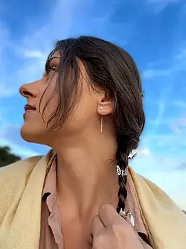 AvaBabyGirl online show from April 2026 05:48:02 PM