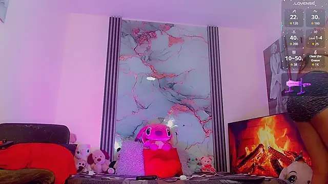  ChanellR  online show from November 2025 11:21:01 AM