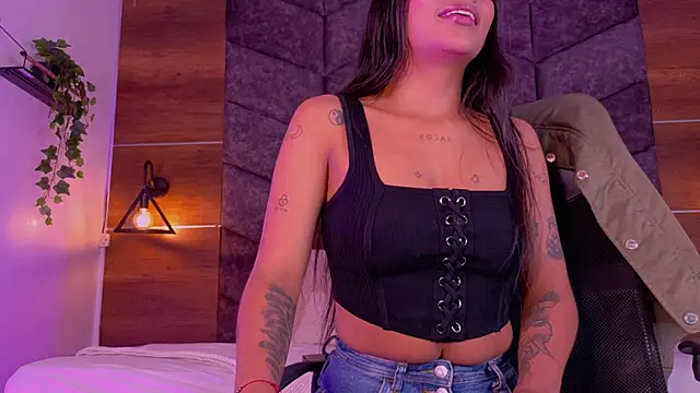 Snapshot of rachellmartinez chatting on November 2025 11:38:02 AM rachellmartinez online show from November 2025 11:38:02 AM