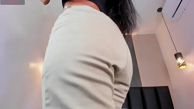 Snapshot of rachellmartinez chatting on November 2025 11:54:02 AM rachellmartinez online show from November 2025 11:54:02 AM