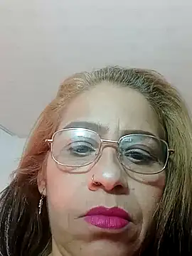 Snapshot of madonna101 chatting on February 2025 01:19:01 AM madonna101 online show from February 2025 01:19:01 AM