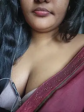 Snapshot of Kotha_-Moni chatting on July 2026 04:19:01 AM Kotha -Moni online show from July 2026 04:19:01 AM