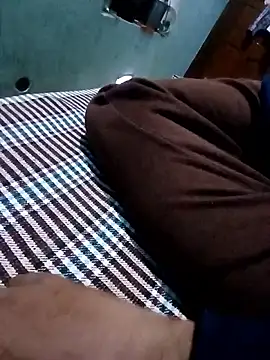 Snapshot of rizkhanam chatting on December 2025 07:31:01 PM rizkhanam online show from December 2025 07:31:01 PM