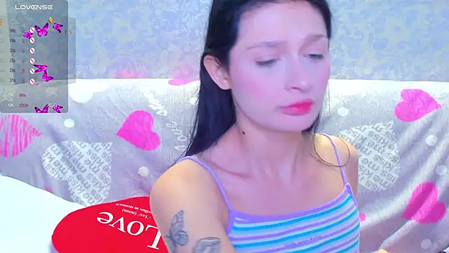 Snapshot of Vanessa_Florence chatting on November 2025 02:03:01 AM Vanessa Florence online show from November 2025 02:03:01 AM