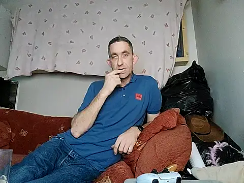 Snapshot of irishtommy1986 chatting on July 2026 08:27:01 PM irishtommy1986 online show from July 2026 08:27:01 PM