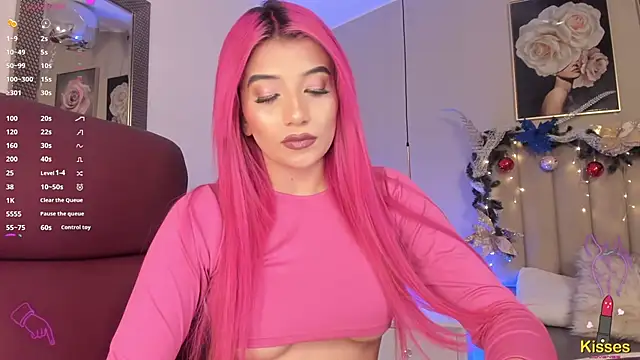 Snapshot of Emma_Thompsson chatting on December 2024 03:14:02 AM Emma Thompsson online show from December 2024 03:14:02 AM