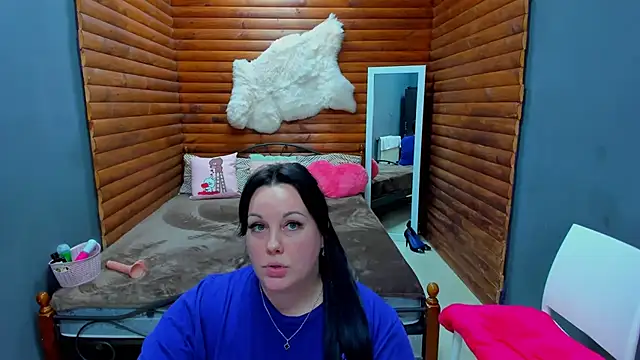 BubbleEmma online show from January 2025 10:34:01 PM