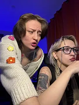 Dooubletroublee online show from March 2026 12:15:01 AM