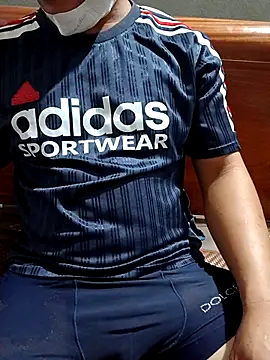 Snapshot of Vvvvvieett chatting on October 2025 12:41:01 AM Vvvvvieett online show from October 2025 12:41:01 AM