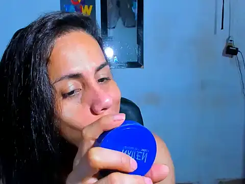 juanblakbigcock online show from April 2026 09:09:01 PM