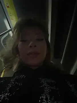 jackelinuh online show from April 2026 07:40:02 PM