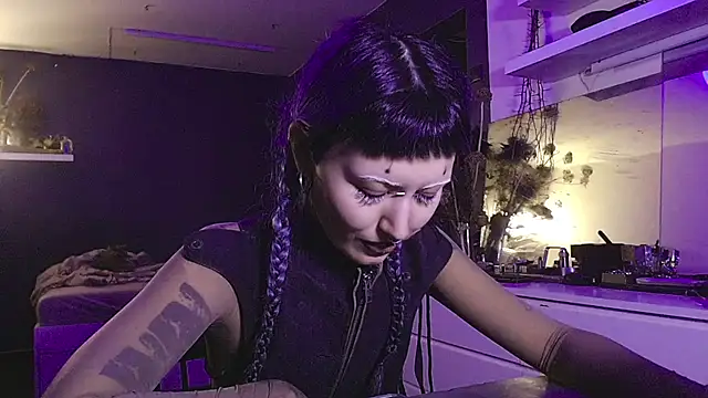 god x girl online show from December 2024 06:24:02 PM