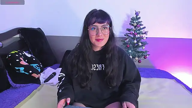 Snapshot of Missmonserrat chatting on December 2024 03:54:01 AM Missmonserrat online show from December 2024 03:54:01 AM