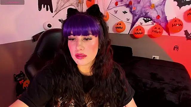 Snapshot of Missmonserrat chatting on October 2025 04:46:02 AM Missmonserrat online show from October 2025 04:46:02 AM