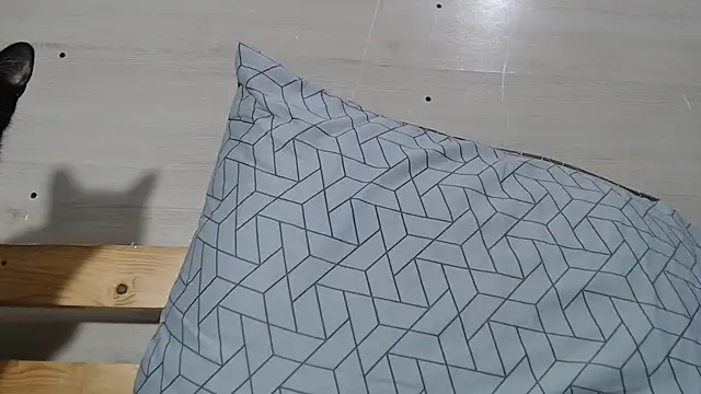 CRISTIINA37 online show from October 2025 02:57:02 PM