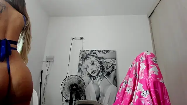  juliana star  online show from April 2026 06:14:02 PM