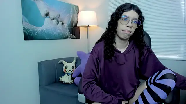 Angel Dust18 online show from December 2025 04:26:01 PM