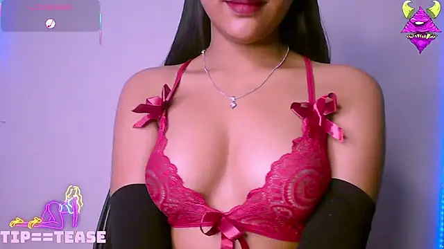 Snapshot of CallMeSima chatting on January 2025 02:51:02 PM CallMeSima online show from January 2025 02:51:02 PM