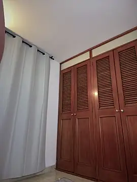 Snapshot of Rae_Lil_White chatting on January 2025 12:36:01 AM Rae Lil White online show from January 2025 12:36:01 AM