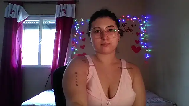 imsohornydacom online show from February 2026 01:40:01 PM