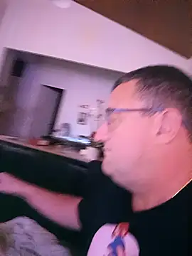 Snapshot of darkmoonsubmissive chatting on December 2024 08:23:01 PM darkmoonsubmissive online show from December 2024 08:23:01 PM