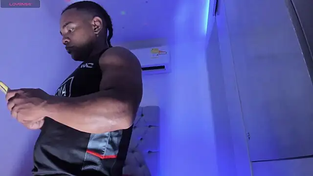 Snapshot of juande_24 chatting on September 2025 04:15:01 AM juande 24 online show from September 2025 04:15:01 AM