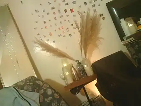 Snapshot of DaddyQuimHot chatting on December 2024 03:03:02 AM DaddyQuimHot online show from December 2024 03:03:02 AM