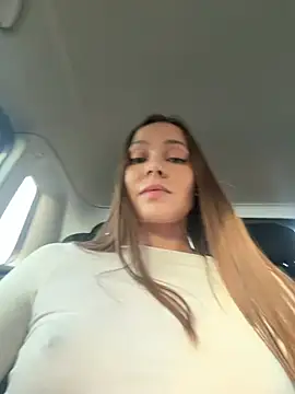 nicole111 online show from April 2026 03:20:01 PM