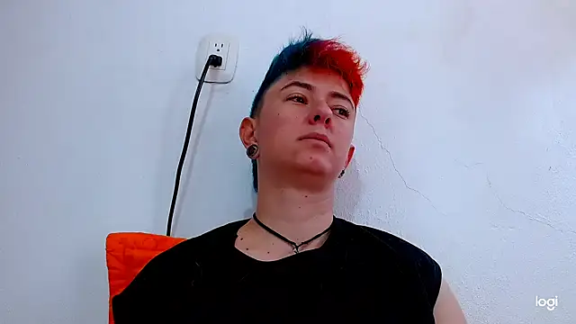 tomboyblue online show from January 2025 04:59:02 PM