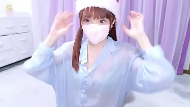 Snapshot of shihori_s2 chatting on December 2024 08:18:02 AM shihori s2 online show from December 2024 08:18:02 AM