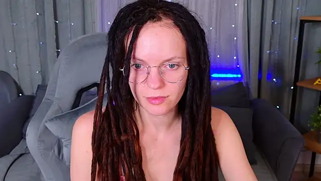 Snapshot of CoreyJane chatting on June 2026 04:34:02 AM CoreyJane online show from June 2026 04:34:02 AM