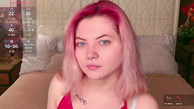 Lisa Adam online show from November 2025 05:01:02 PM