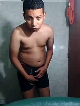 Fuenmayor40 online show from February 2026 03:02:02 AM