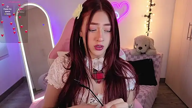 violet ch online show from February 2026 05:41:01 PM