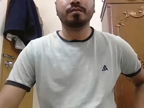 Snapshot of desiboyasif chatting on September 2025 05:18:01 PM desiboyasif online show from September 2025 05:18:01 PM