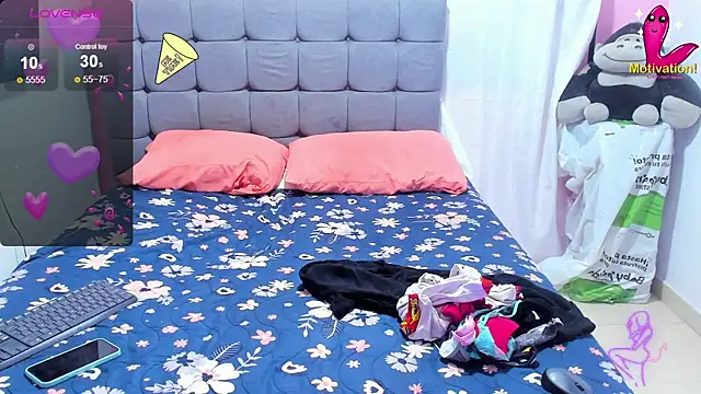 Snapshot of dahian_carter chatting on January 2025 12:28:02 PM dahian carter online show from January 2025 12:28:02 PM