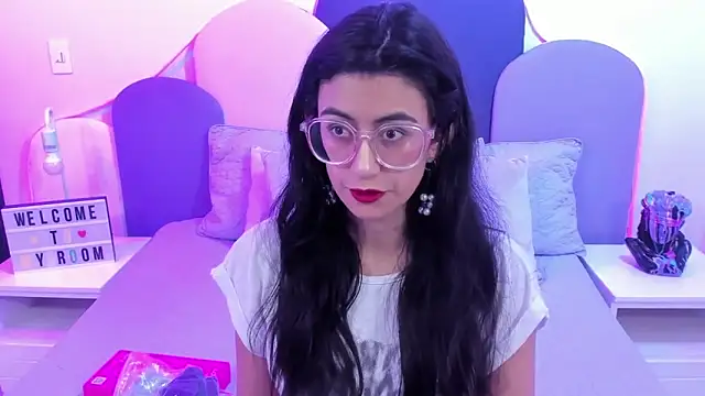 SophieGomez22 online show from February 2025 11:25:02 AM