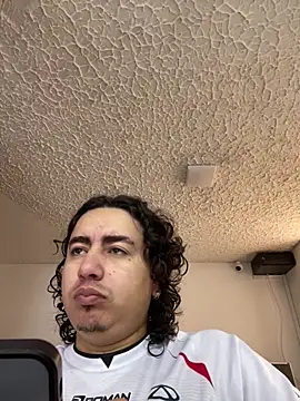 DanielGomez9 online show from March 2026 02:01:02 PM